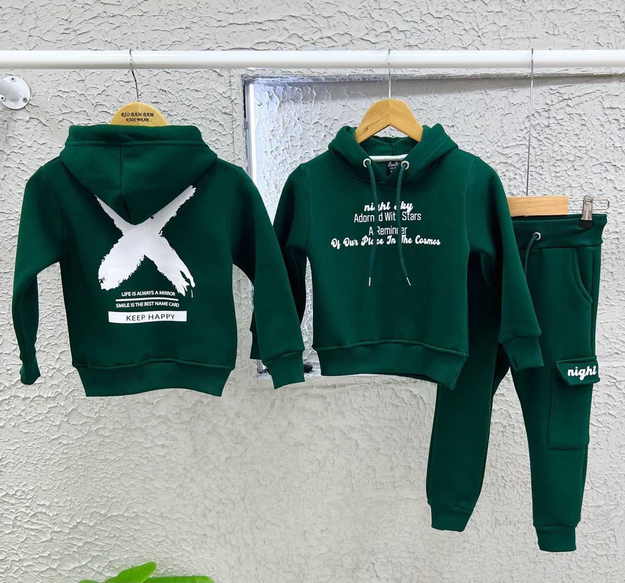 Green warm tracksuit